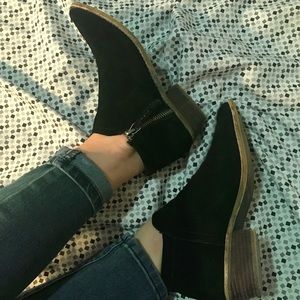 Steve Madden booties